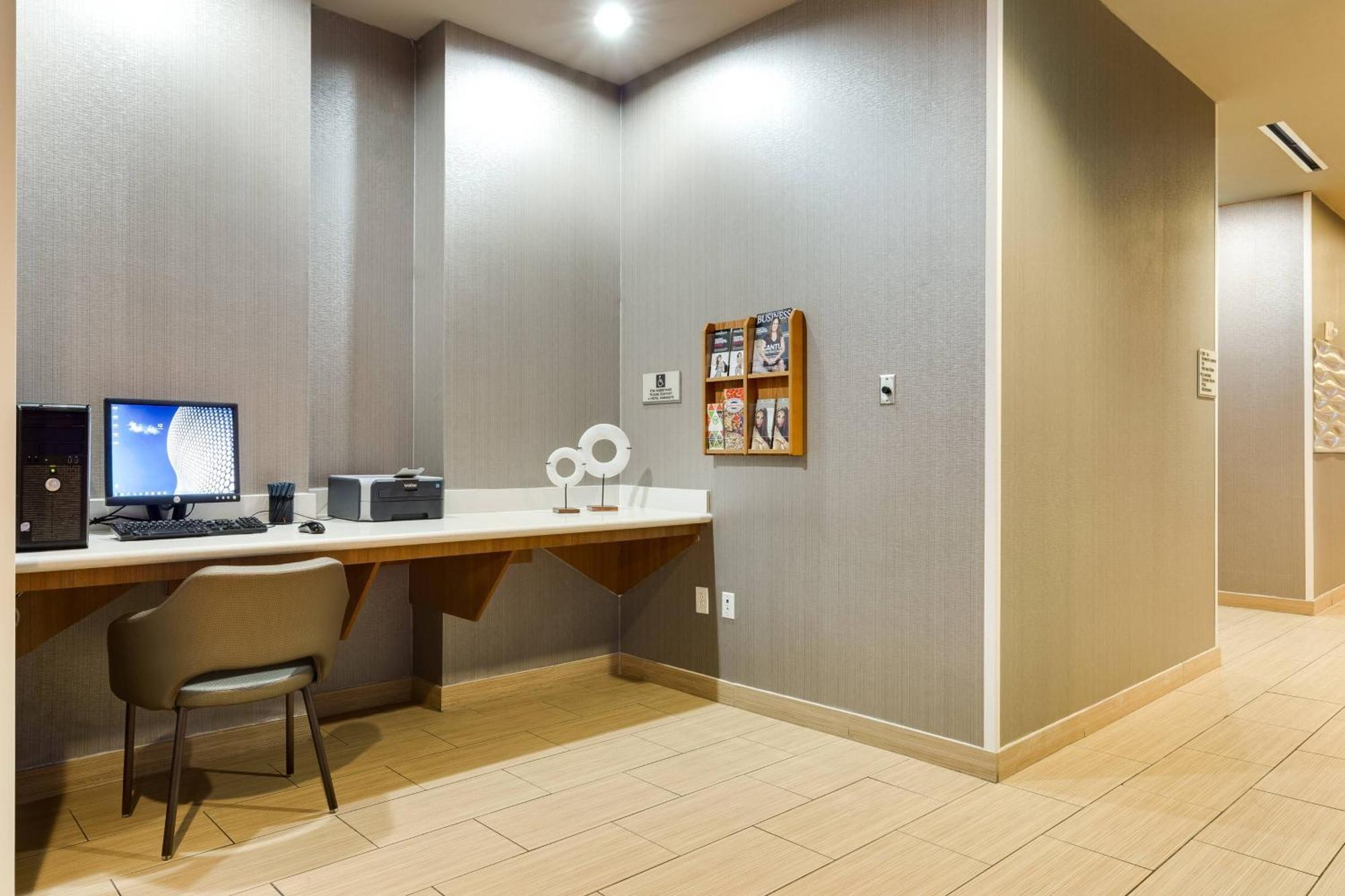Springhill Suites By Marriott Mcallen Convention Center Exterior foto